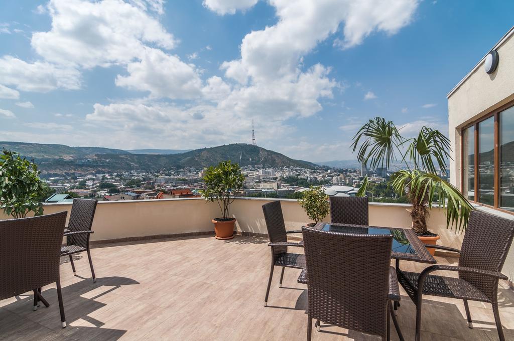 Liva Hotel Tbilisi Eksteriør bilde