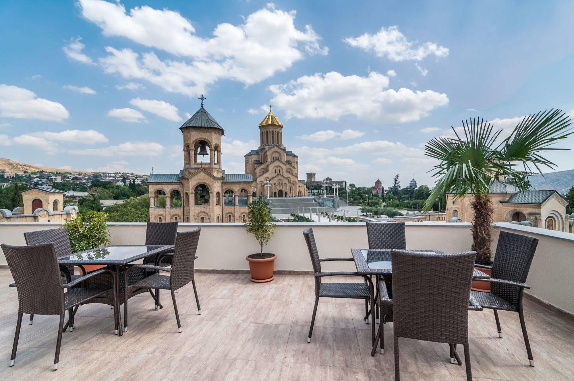 Liva Hotel Tbilisi Eksteriør bilde